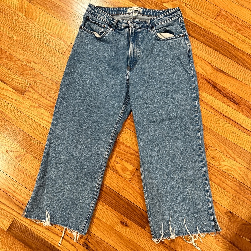 Abercrombie Women’s Jean size 31